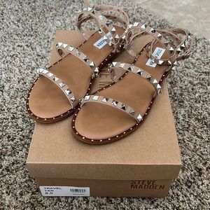 Steve Madden travel tan sandals